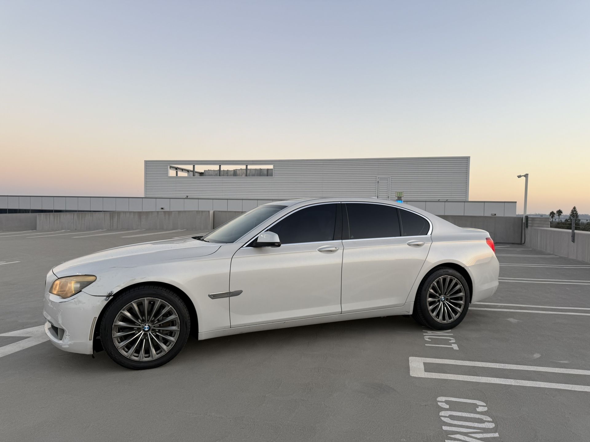 2011 BMW 750i