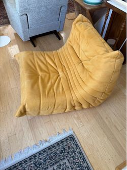 Roche bobois chair