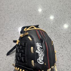 Youth Baseball glove 