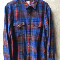 Levi’s Plaid Flannel Shirt Men’s Size Medium