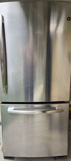 GE Bottom Freezer Refrigerator