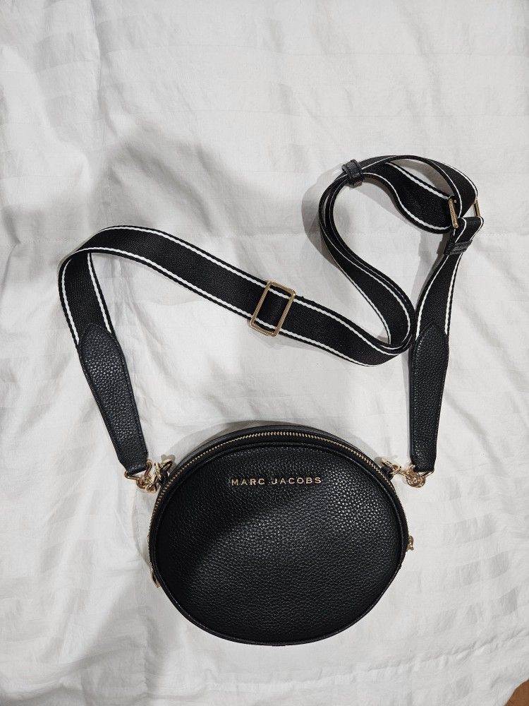 Marc Jacobs Black Leather Cross Body Bag