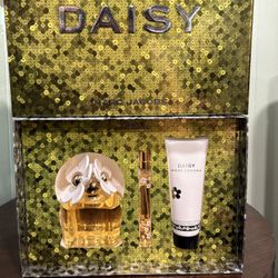 Marc Jacobs Daisy Perfume Set