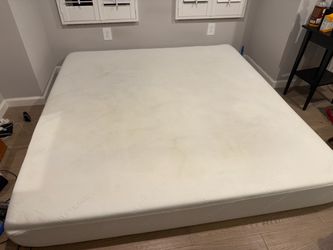 Tuft & Needle King Size Mattress
