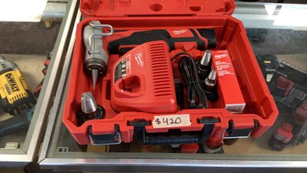 Milwaukee M12 Pex Tool Expander Set $420