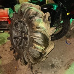 32×19×14 Silverback Gorilla Mud Tires For Atv Or SxS