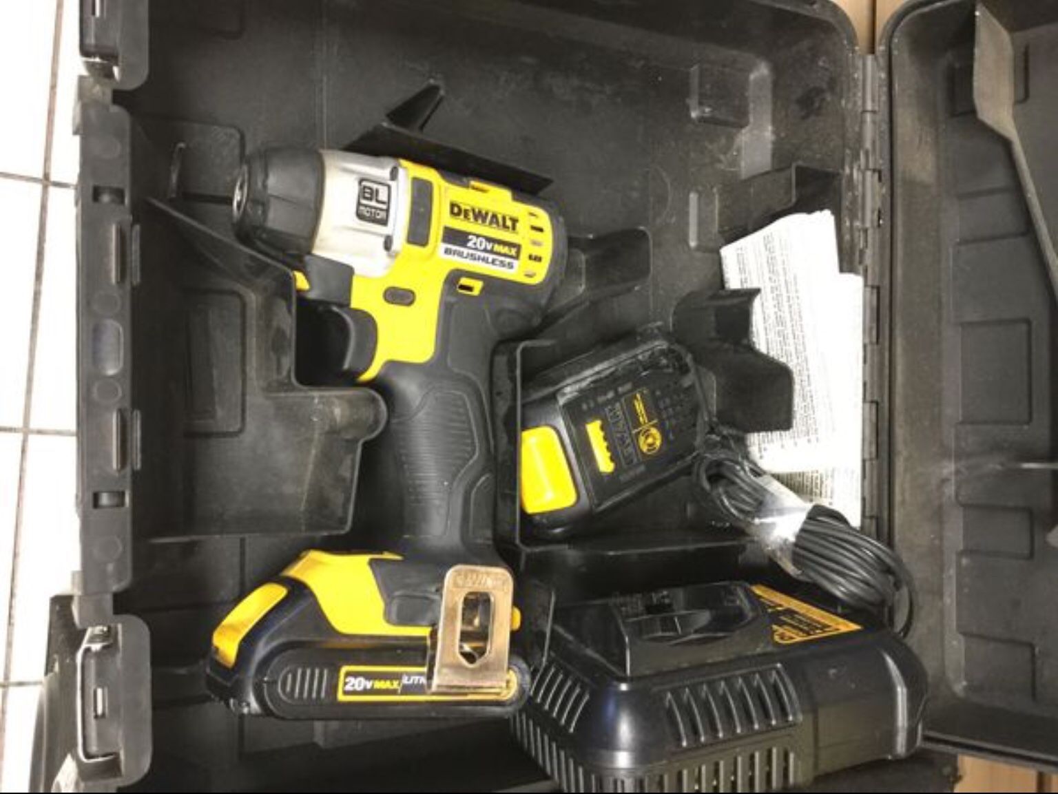 DeWalt DCF895 Impact Driver 20v Brushless Motor