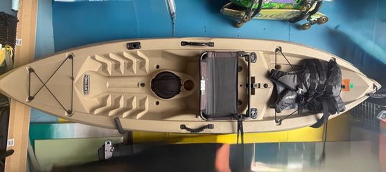 Lifetime kayak