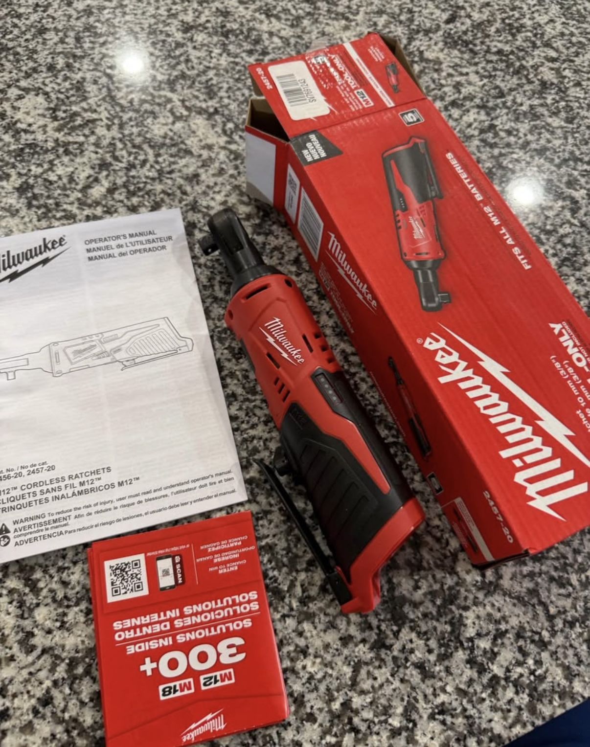 Milwaukee M12 12V Lithium-lon Cordless 3/8 in. Ratchet (Tool-Only)