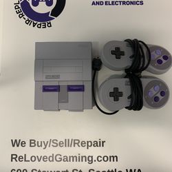 SNES Mini - Works Perfect - For Sale Or Trade 