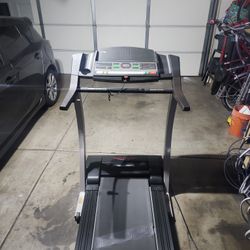 Pro-form 745CS Treadmill