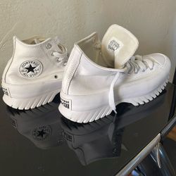 CONVERSE   Leather Plataforma Men”s Size 7.5