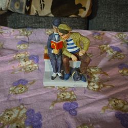 Norman rockwell The Interloper Statue