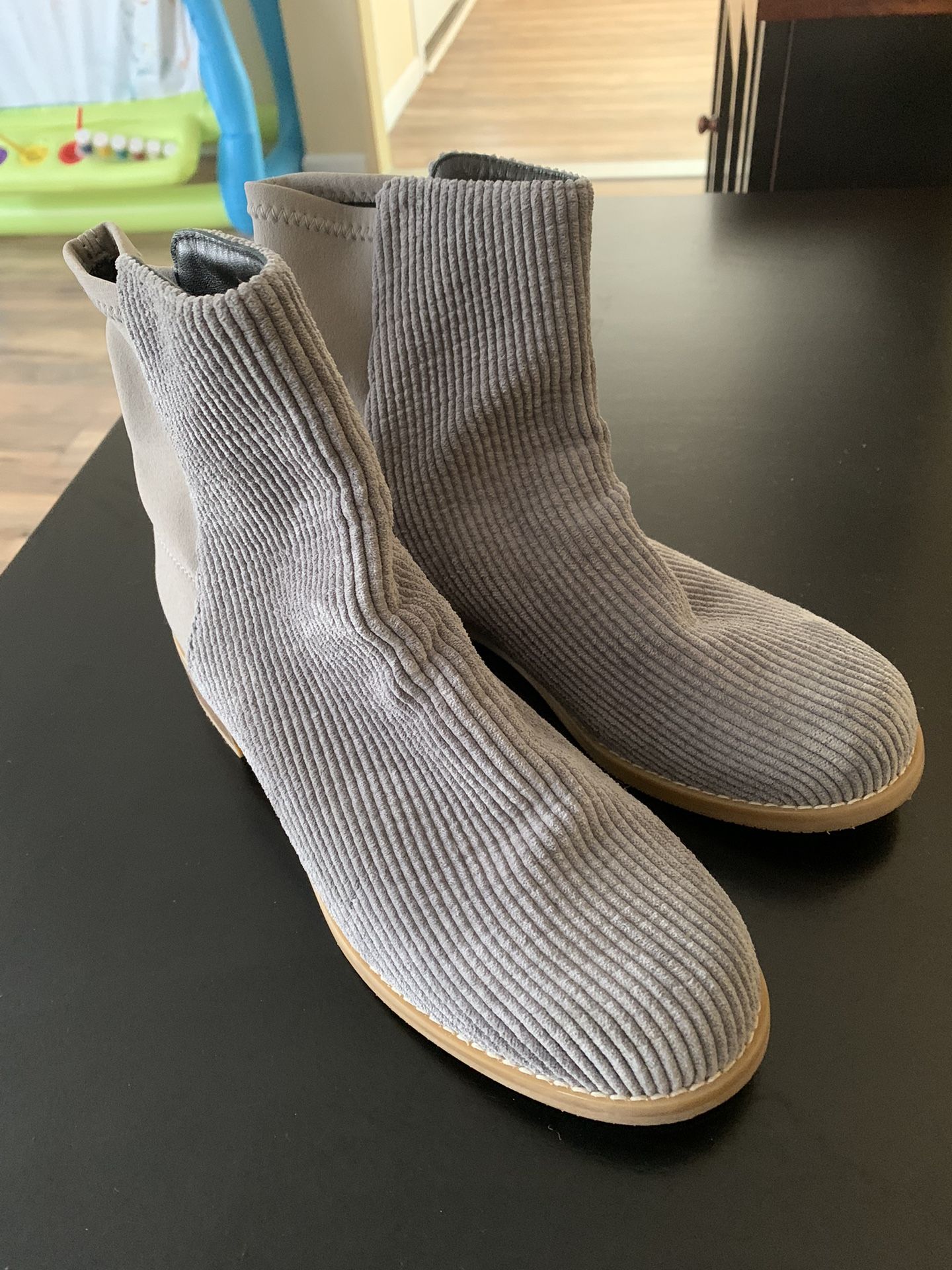 Stuart Weitzman Boots