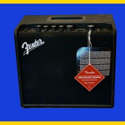 FENDER ~ Mustang LT 25 ~ 25-Watt 1 x 8-inch Combo Guitar Amplifier