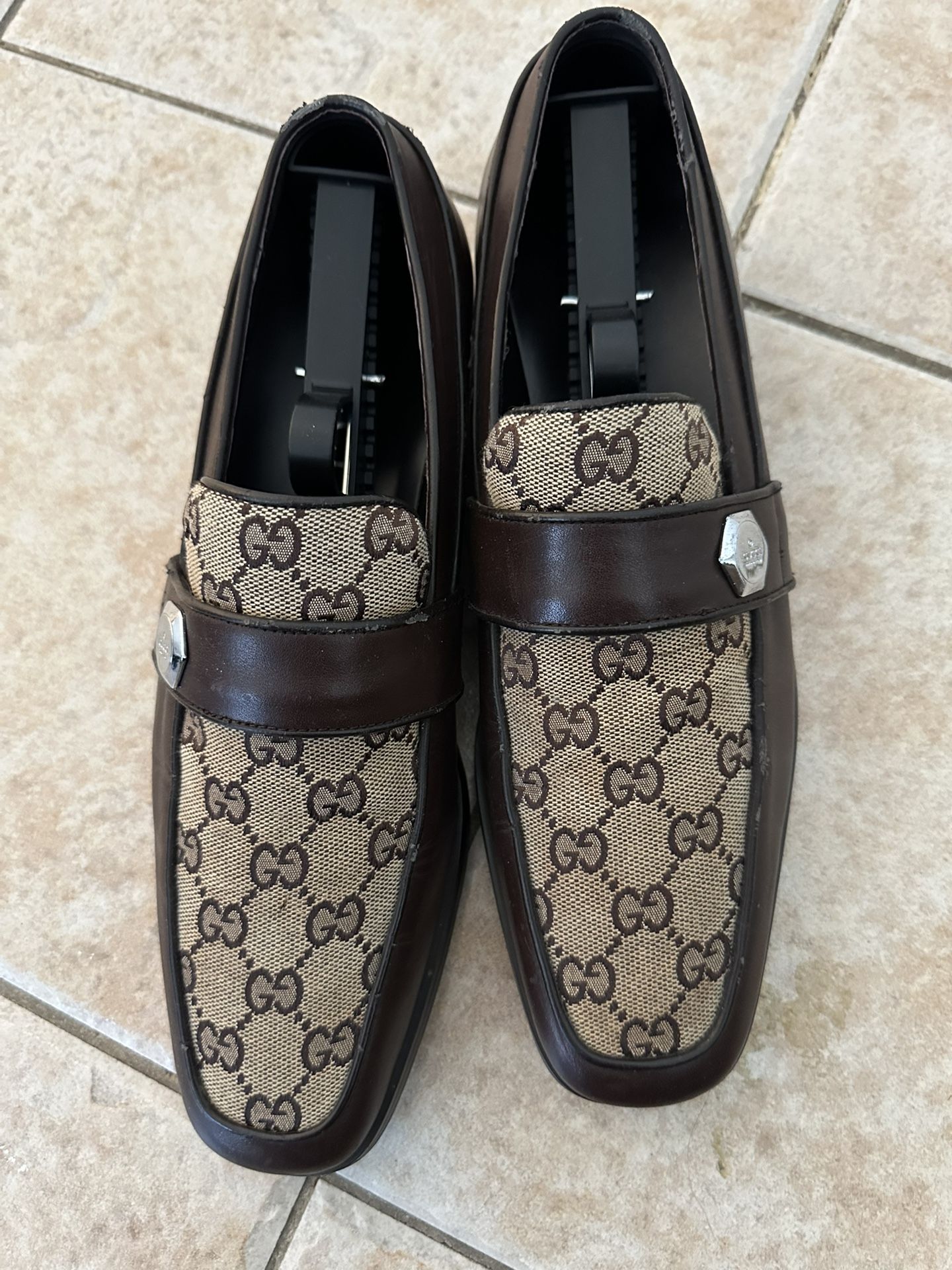 Gucci Men’s Leather Shoes Size 39