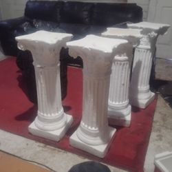Pilar's  (Yard Art)