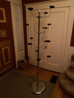 Metal hat rack