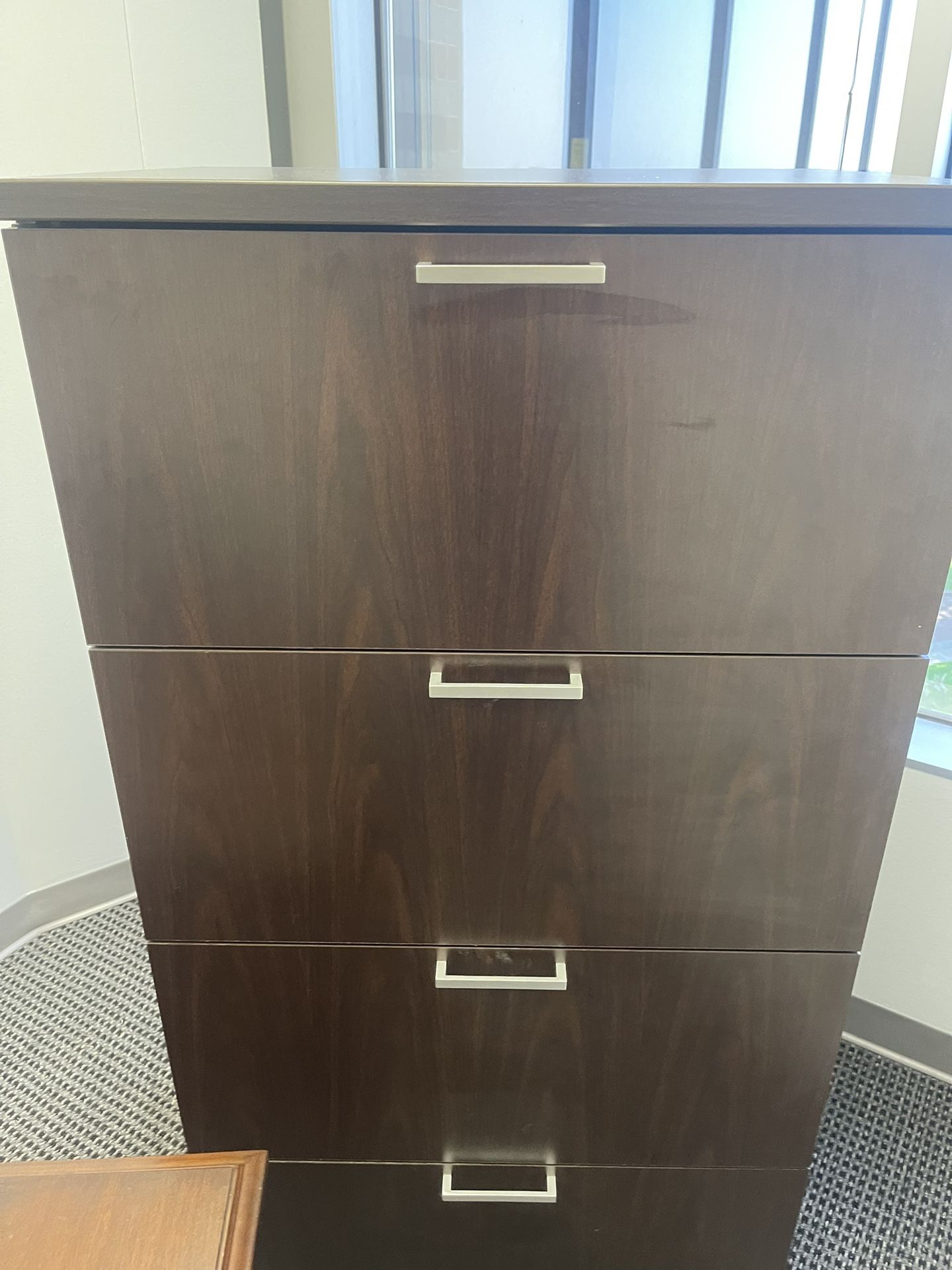File Cabinet W Key
