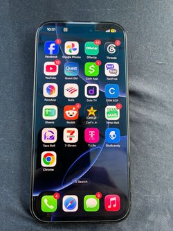 iPhone 16 pro ( unlocked )