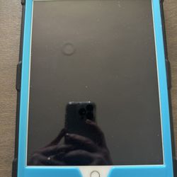 Apple iPad 7th Generation 10.2” And 32 GB With Cover 