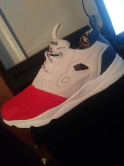 Reebok Rio very clean just dont wear anymore 40 or best offer size 8