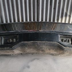 2019-2022 Chevy Silverado Front Bumper OEM 