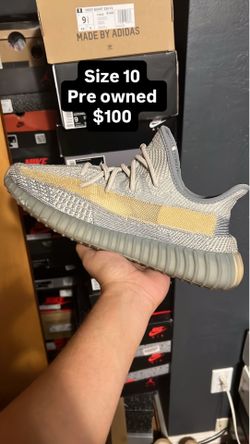 Yeezy 350 size 10