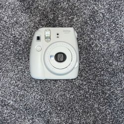 Fujifilm Instax Mini 9 Instant Camera