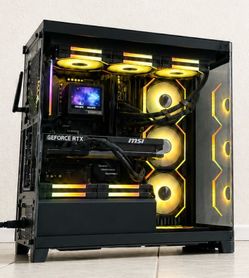 Corsair High End~  RTX 5080 16GB OC x Ryzen 7 9800X3D Gaming PC