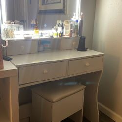 Vanity Desk