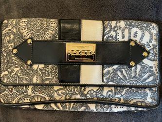 Gwen Stefani LAMB clutch
