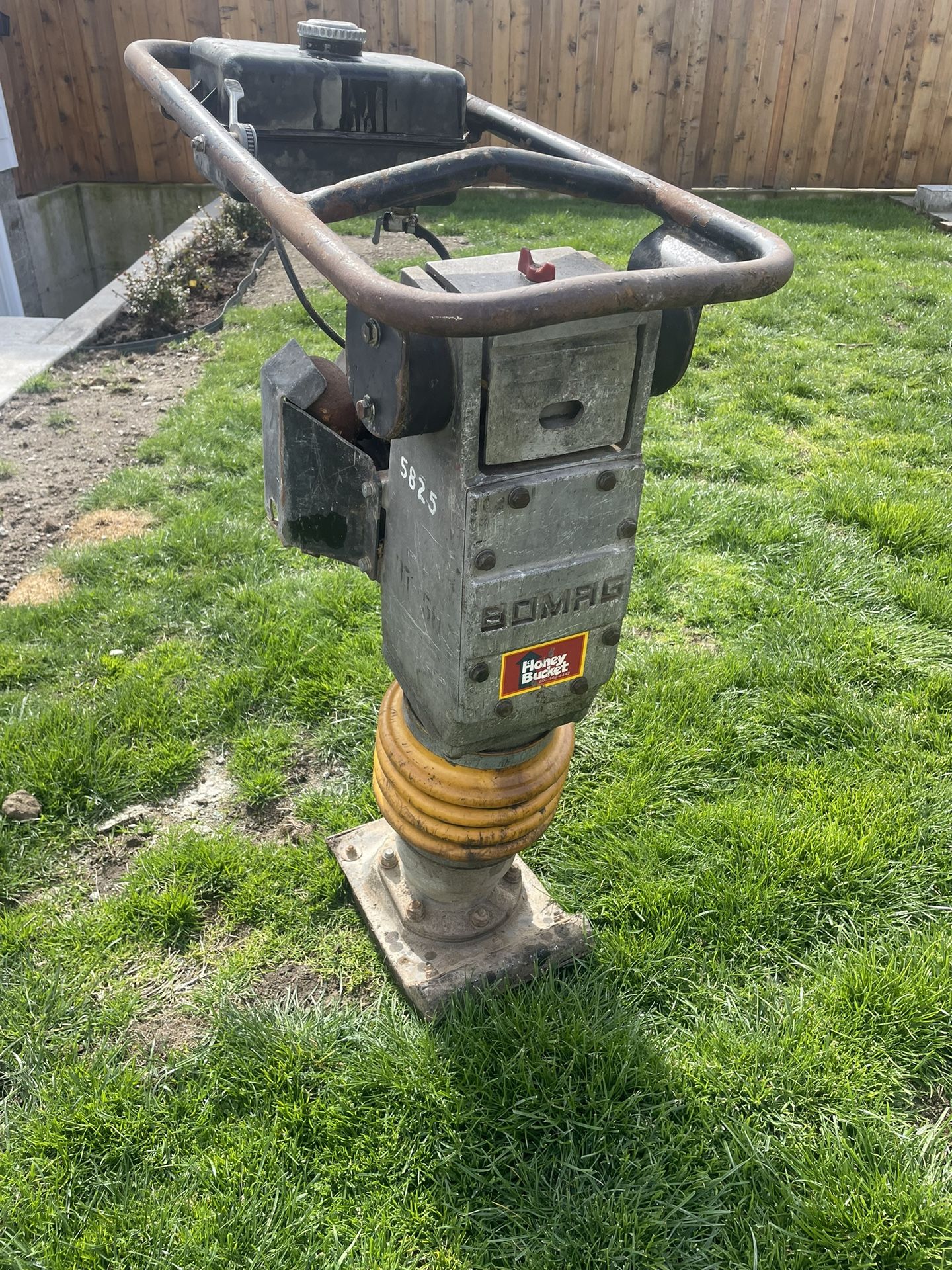 Bomag BT58 Compactor
