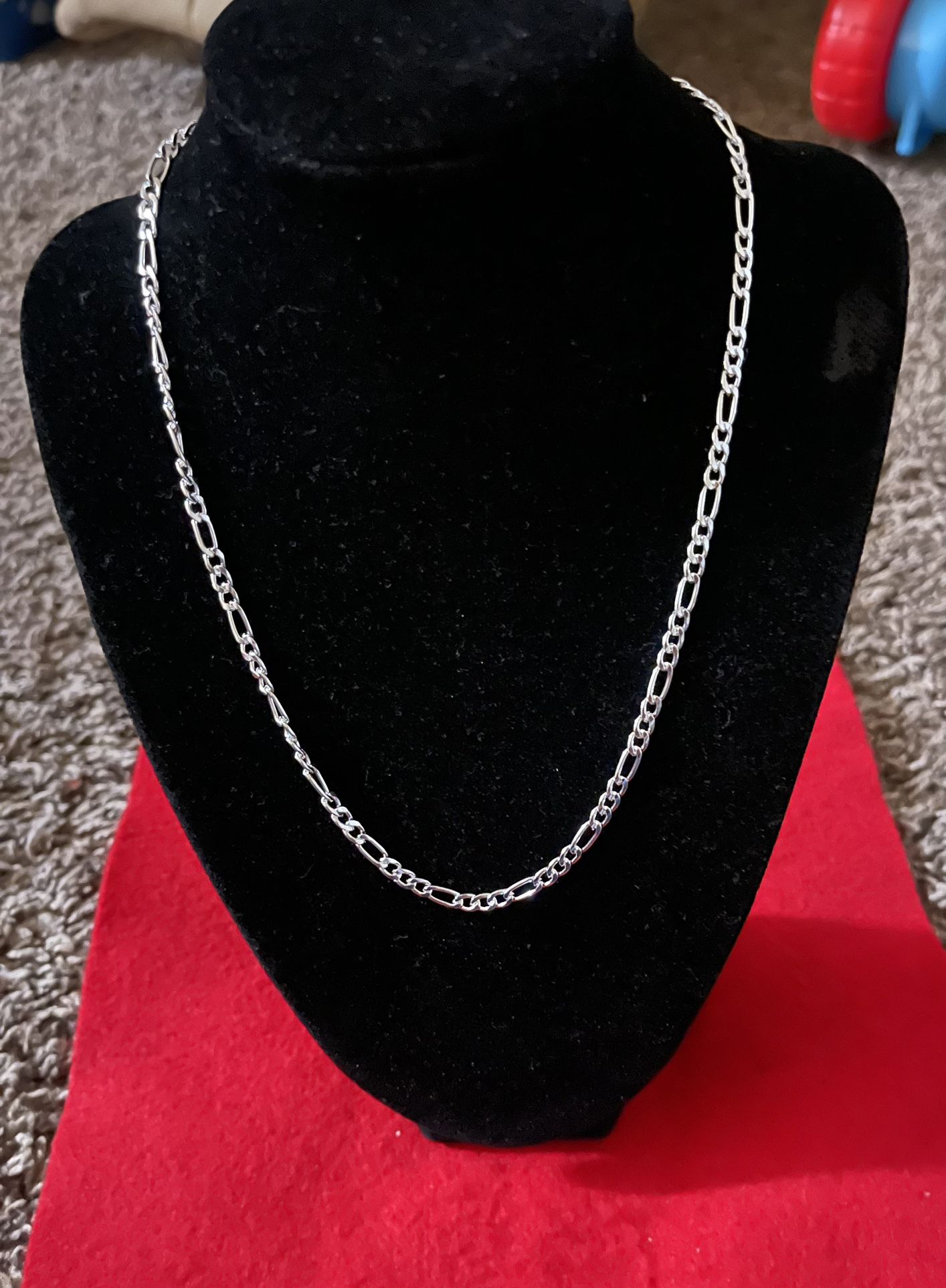 925 Silver Plated Fígaro Chain Necklace
