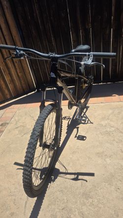 Ozark Trail 27.5" Mountain Bike - $25 TODAY