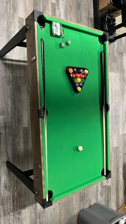 2 In 1 Mini Pool/Air Hockey Set