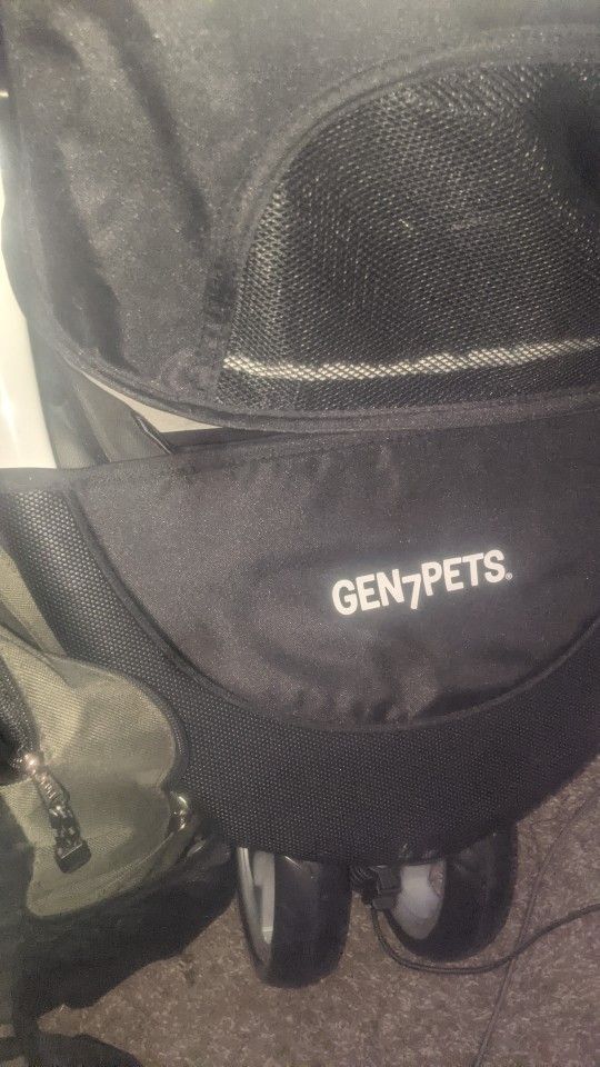 GEN7PETS STROLLER