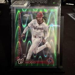 2025 Topps Chrome James Wood #132 Green Raywave Refractor 97/99