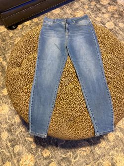Light Wash Skinny Jeans