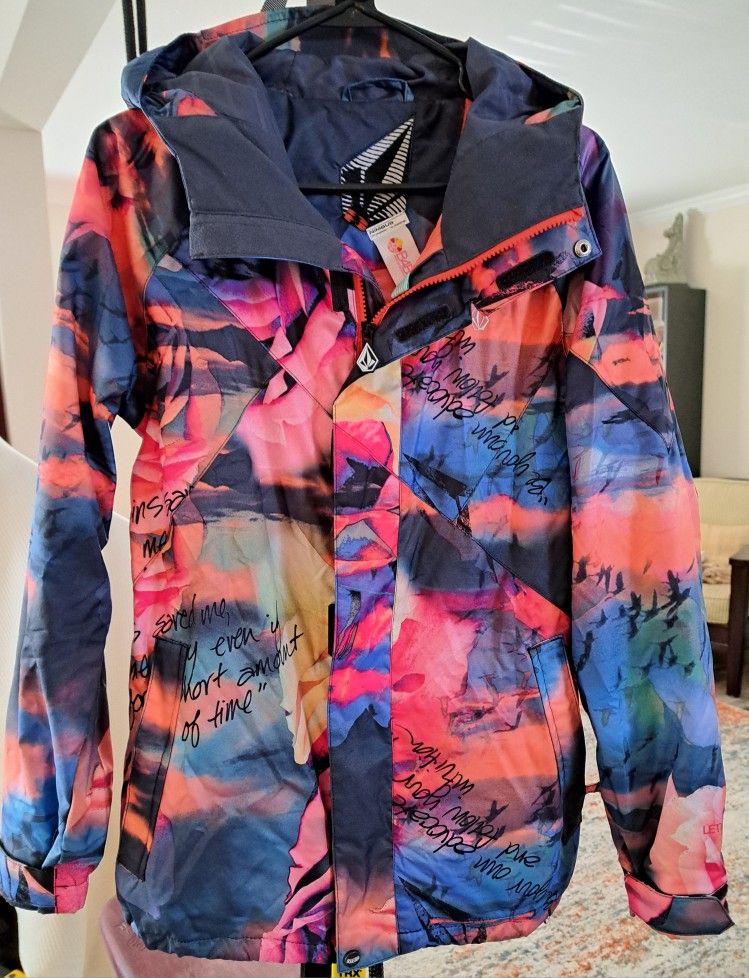 VOLCOM Womens Snow Jacket.