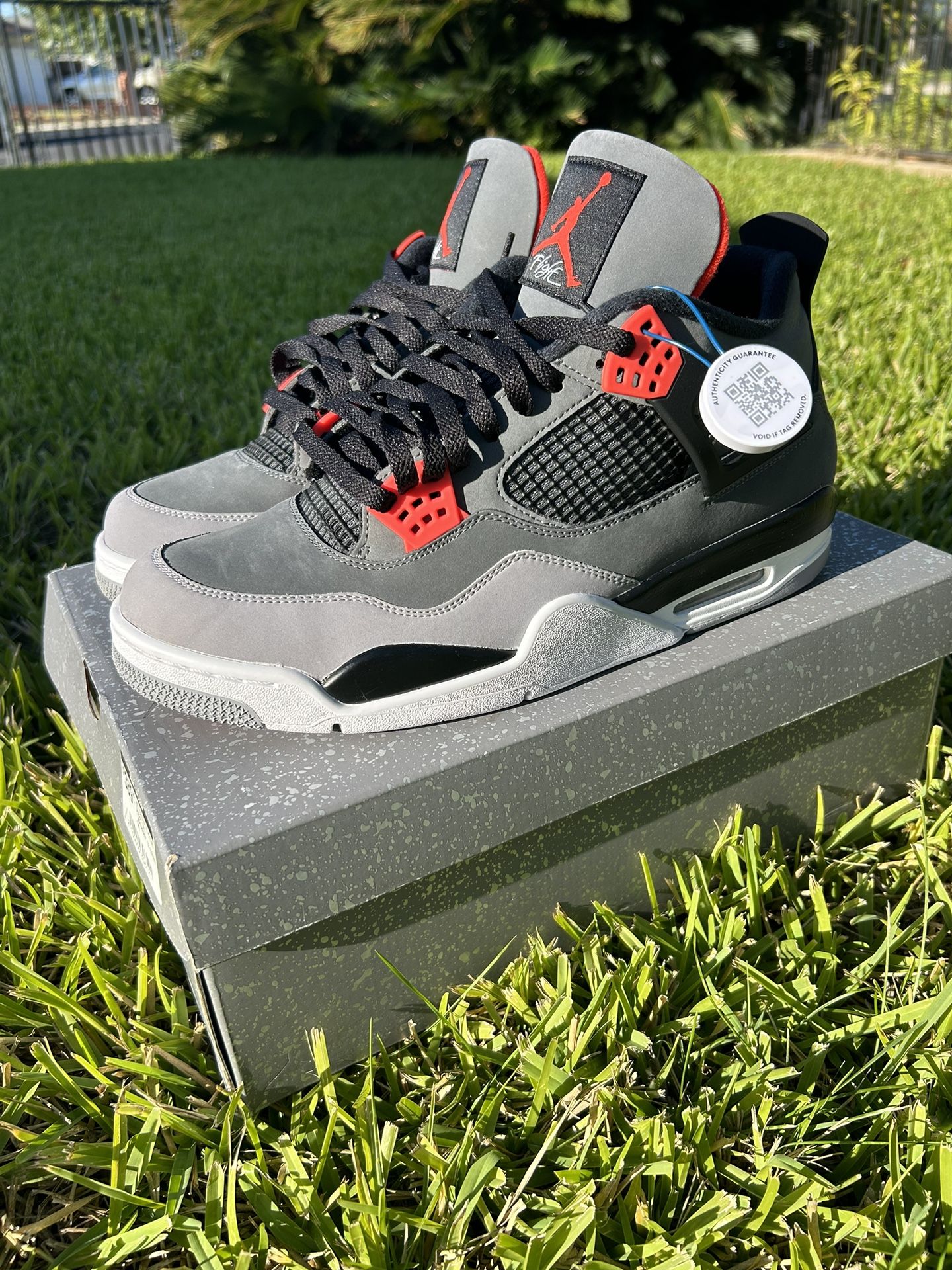 Jordan 4 Retro 