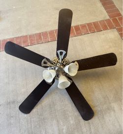 Ceiling Fan with Light – 5 Blades