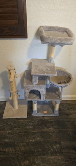 Cat tower & scratch post