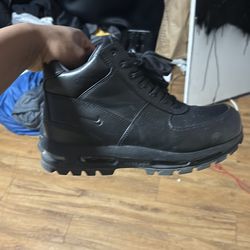Nike Acg boots