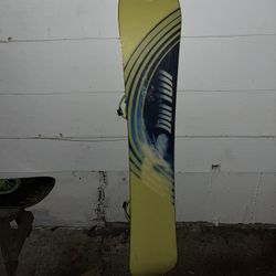 Burton 168cm With Flow Bindings 