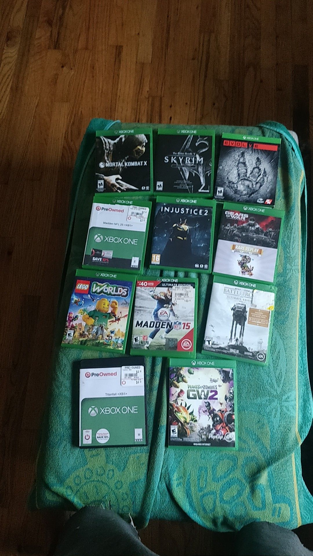 Xbox games 360 games and Xbox one games