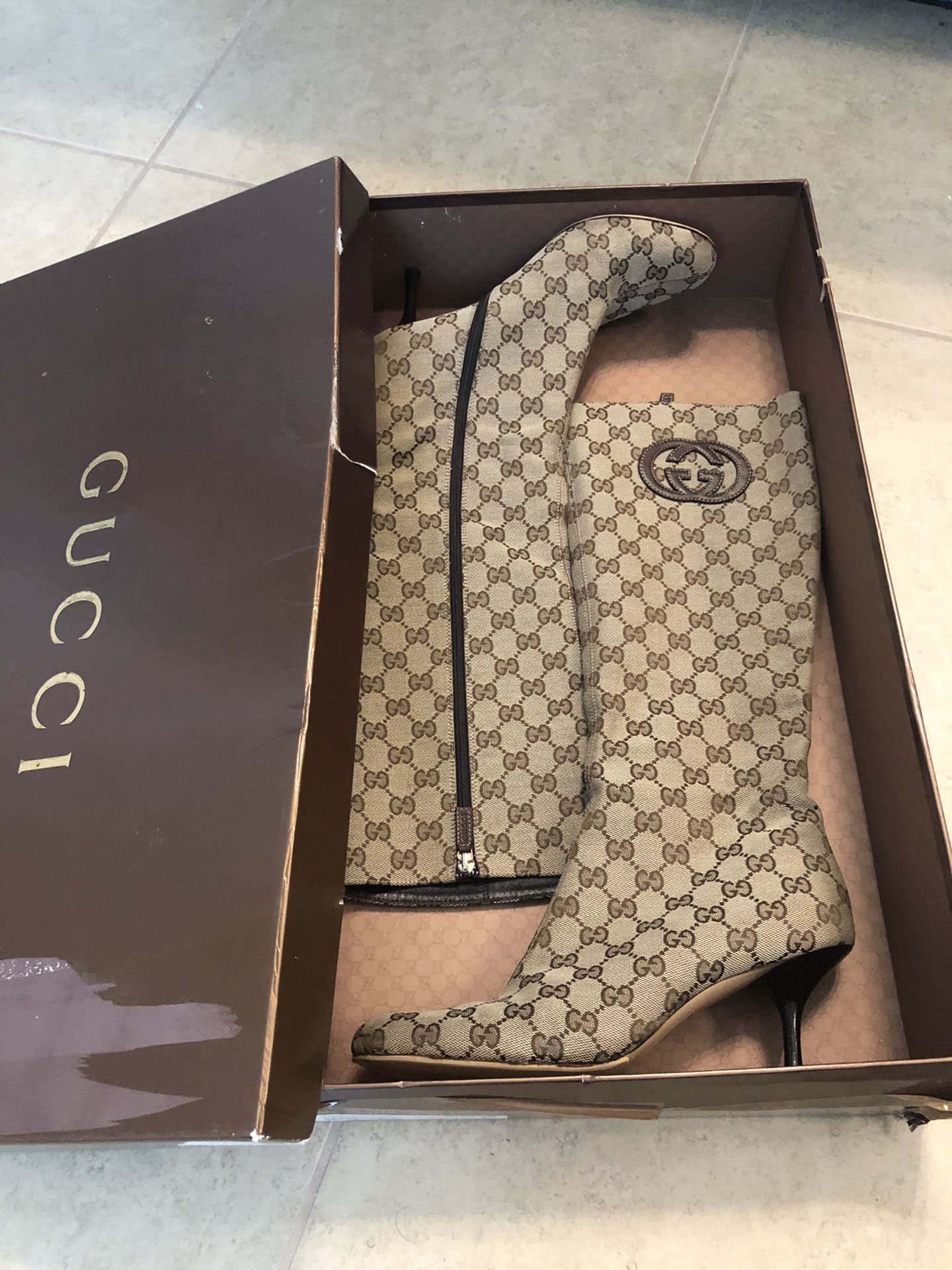 Gucci boots (Authentic) size 8 1/2