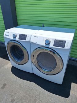 Samsung Washer & Gas Dryer Set