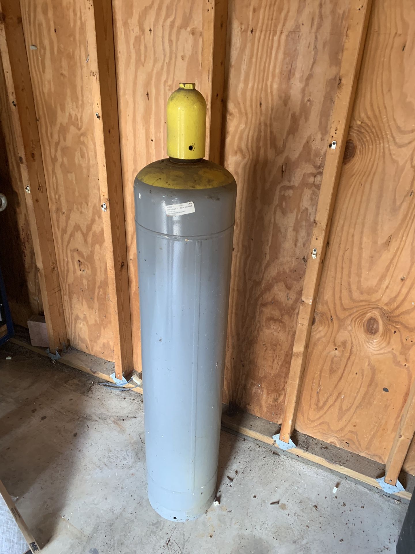 Freon recovery tank