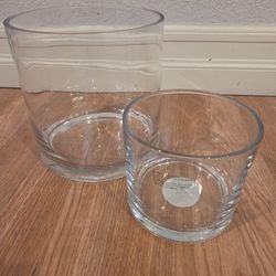 Set Of 2Pcs Glass Vases 